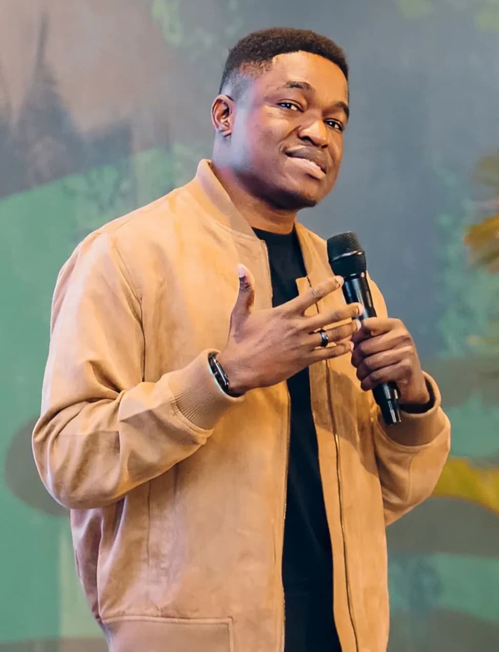 Ayo Arikawe